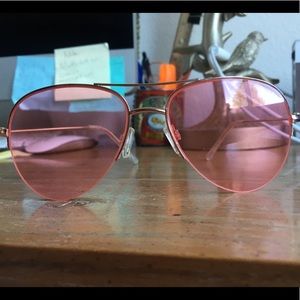 Pink aviator sunglasses